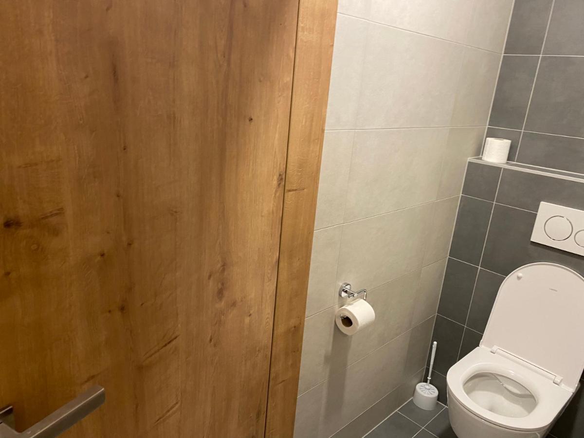 Klicperovo 3Kk Lägenhet Hradec Králové Exteriör bild
